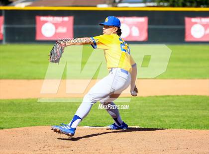 Thumbnail 1 in Covina @ Charter Oak photogallery.