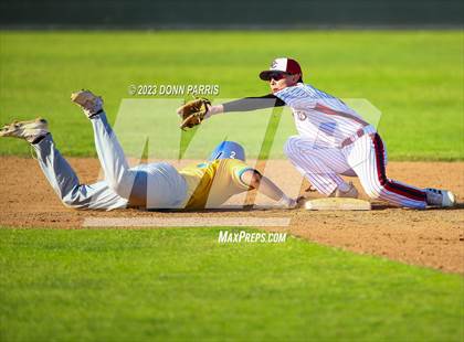 Thumbnail 2 in Covina @ Charter Oak photogallery.