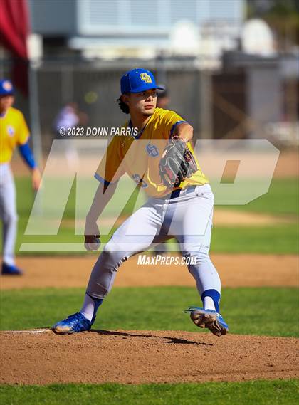 Thumbnail 3 in Covina @ Charter Oak photogallery.