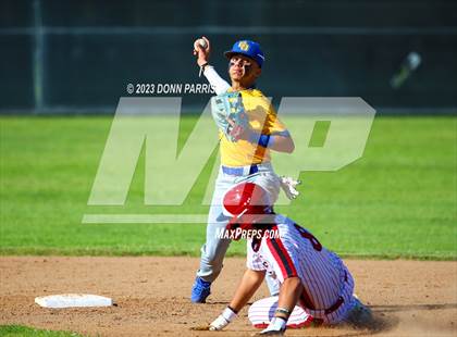 Thumbnail 3 in Covina @ Charter Oak photogallery.