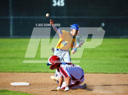 Thumbnail 1 in Covina @ Charter Oak photogallery.