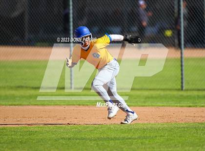 Thumbnail 1 in Covina @ Charter Oak photogallery.