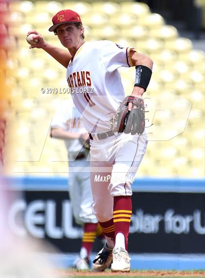 Thumbnail 3 in La Canada vs. Great Oak (CIF SS DIV 3 Final Championship) photogallery.