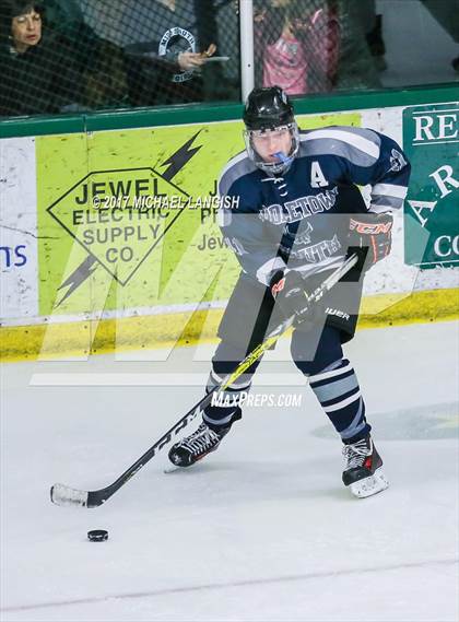 Thumbnail 3 in Middletown South @ Red Bank Catholic photogallery.