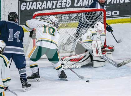 Thumbnail 3 in Middletown South @ Red Bank Catholic photogallery.