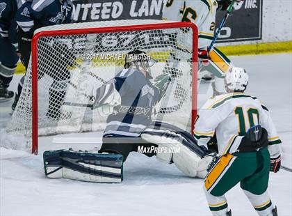 Thumbnail 2 in Middletown South @ Red Bank Catholic photogallery.
