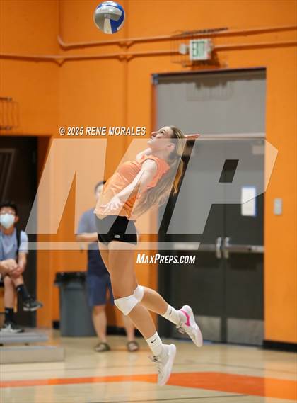 Thumbnail 3 in Arcadia vs South Pasadena photogallery.
