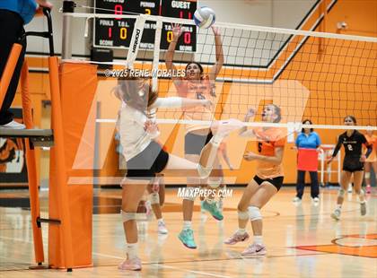Thumbnail 3 in Arcadia vs South Pasadena photogallery.
