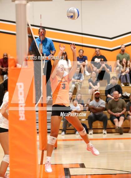 Thumbnail 3 in Arcadia vs South Pasadena photogallery.