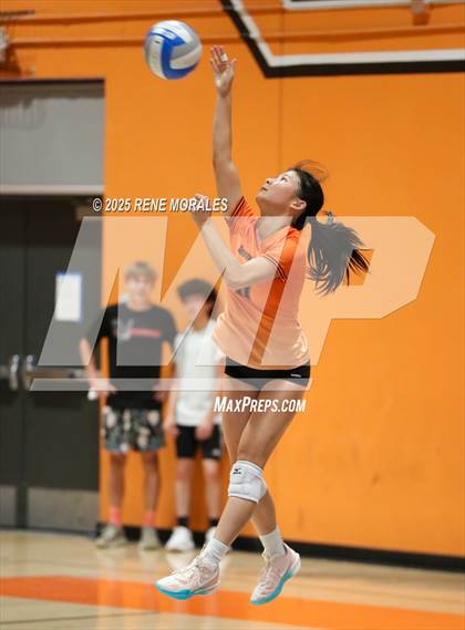 Thumbnail 3 in Arcadia vs South Pasadena photogallery.