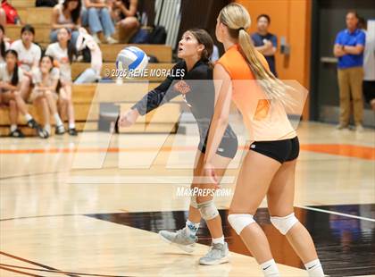 Thumbnail 2 in Arcadia vs South Pasadena photogallery.