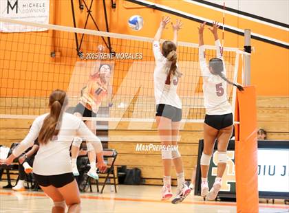 Thumbnail 3 in Arcadia vs South Pasadena photogallery.