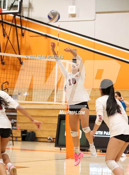 Thumbnail 3 in Arcadia vs South Pasadena photogallery.