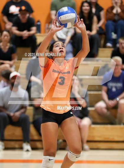 Thumbnail 2 in Arcadia vs South Pasadena photogallery.
