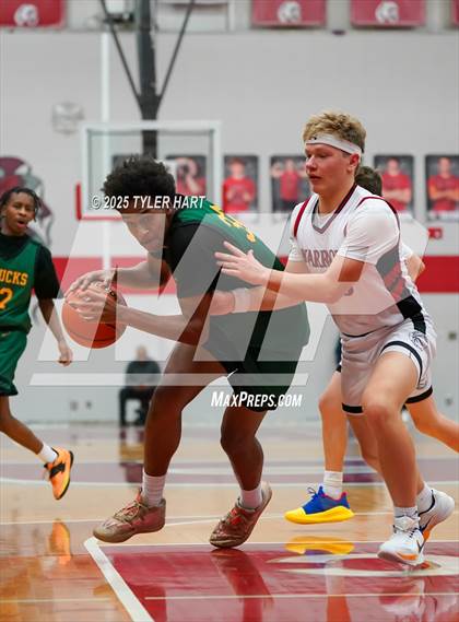 Thumbnail 2 in Indianapolis Crispus Attucks vs. Indianapolis Northwest Warriors (Hendricks County Hoopfest) photogallery.