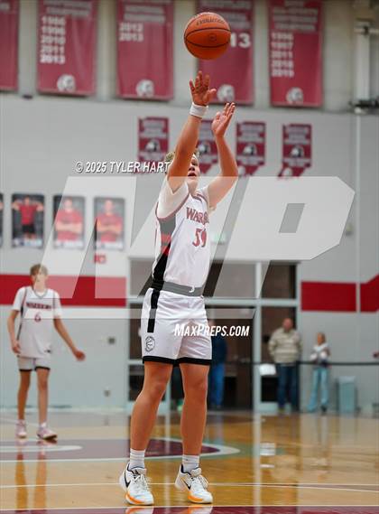 Thumbnail 3 in Indianapolis Crispus Attucks vs. Indianapolis Northwest Warriors (Hendricks County Hoopfest) photogallery.
