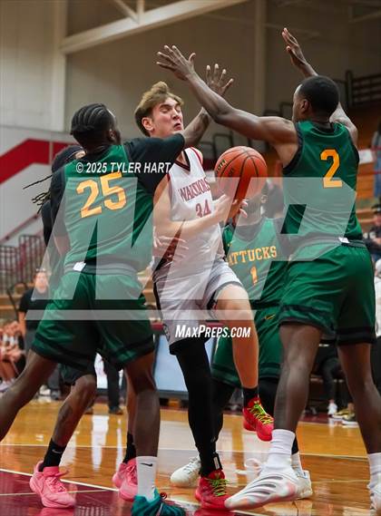 Thumbnail 2 in Indianapolis Crispus Attucks vs. Indianapolis Northwest Warriors (Hendricks County Hoopfest) photogallery.