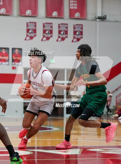 Thumbnail 3 in Indianapolis Crispus Attucks vs. Indianapolis Northwest Warriors (Hendricks County Hoopfest) photogallery.
