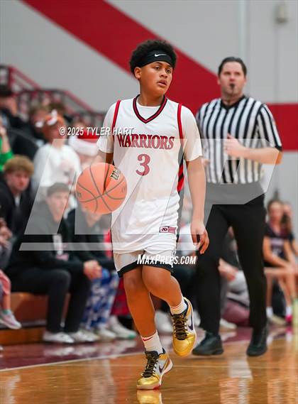 Thumbnail 3 in Indianapolis Crispus Attucks vs. Indianapolis Northwest Warriors (Hendricks County Hoopfest) photogallery.