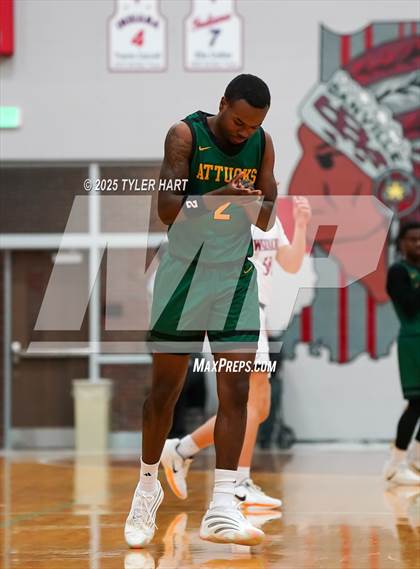 Thumbnail 2 in Indianapolis Crispus Attucks vs. Indianapolis Northwest Warriors (Hendricks County Hoopfest) photogallery.