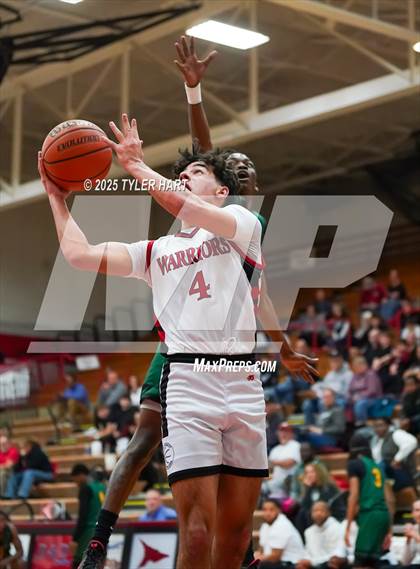 Thumbnail 3 in Indianapolis Crispus Attucks vs. Indianapolis Northwest Warriors (Hendricks County Hoopfest) photogallery.