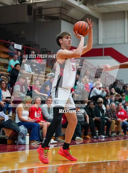 Thumbnail 2 in Indianapolis Crispus Attucks vs. Indianapolis Northwest Warriors (Hendricks County Hoopfest) photogallery.