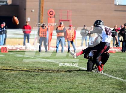 Thumbnail 1 in Paonia vs. Strasburg (CHSAA Division 1A Semifinal) photogallery.