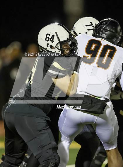 Thumbnail 1 in Desert Edge vs Verrado (AIA 5A Semifinal) photogallery.