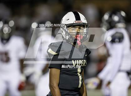 Thumbnail 3 in Desert Edge vs Verrado (AIA 5A Semifinal) photogallery.