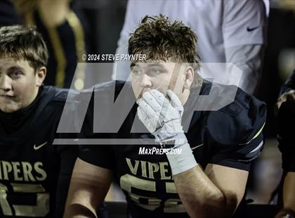 Thumbnail 2 in Desert Edge vs Verrado (AIA 5A Semifinal) photogallery.