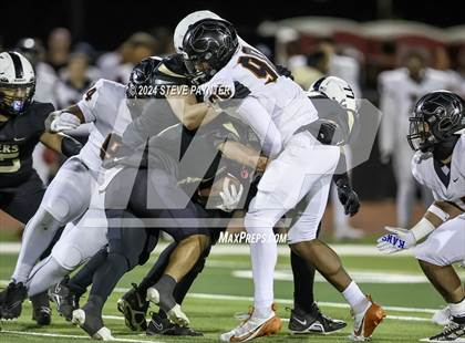 Thumbnail 2 in Desert Edge vs Verrado (AIA 5A Semifinal) photogallery.