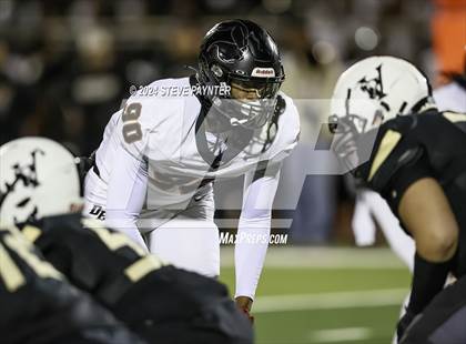 Thumbnail 2 in Desert Edge vs Verrado (AIA 5A Semifinal) photogallery.