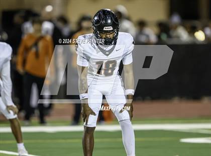 Thumbnail 1 in Desert Edge vs Verrado (AIA 5A Semifinal) photogallery.