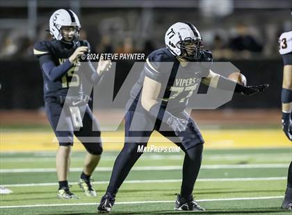 Thumbnail 3 in Desert Edge vs Verrado (AIA 5A Semifinal) photogallery.