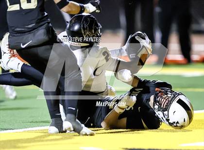 Thumbnail 1 in Desert Edge vs Verrado (AIA 5A Semifinal) photogallery.