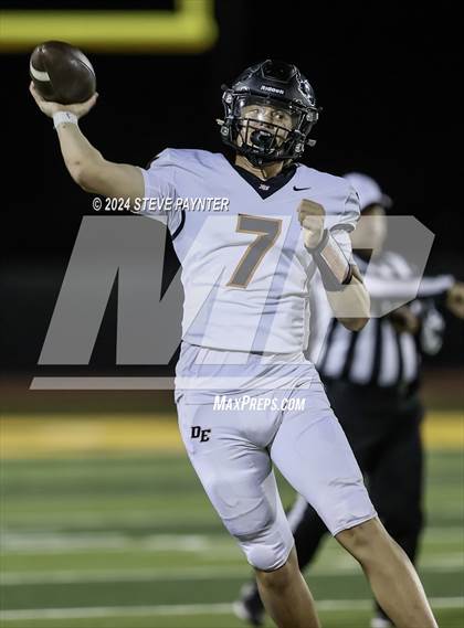 Thumbnail 1 in Desert Edge vs Verrado (AIA 5A Semifinal) photogallery.