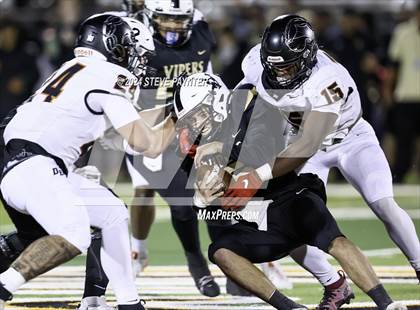 Thumbnail 1 in Desert Edge vs Verrado (AIA 5A Semifinal) photogallery.