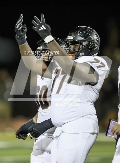 Thumbnail 2 in Desert Edge vs Verrado (AIA 5A Semifinal) photogallery.