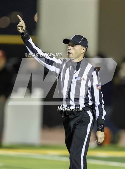 Thumbnail 3 in Desert Edge vs Verrado (AIA 5A Semifinal) photogallery.