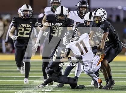 Thumbnail 1 in Desert Edge vs Verrado (AIA 5A Semifinal) photogallery.