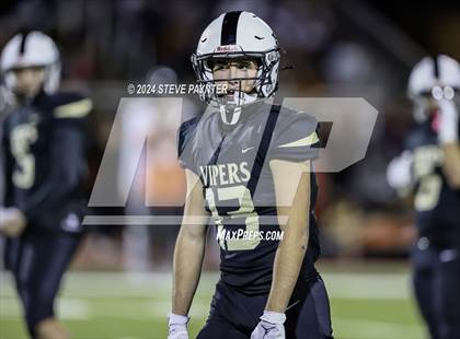 Thumbnail 2 in Desert Edge vs Verrado (AIA 5A Semifinal) photogallery.