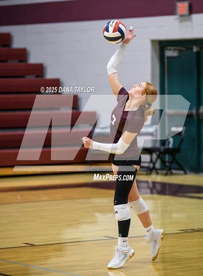 Thumbnail 1 in JV: Comanche @ Millsap photogallery.