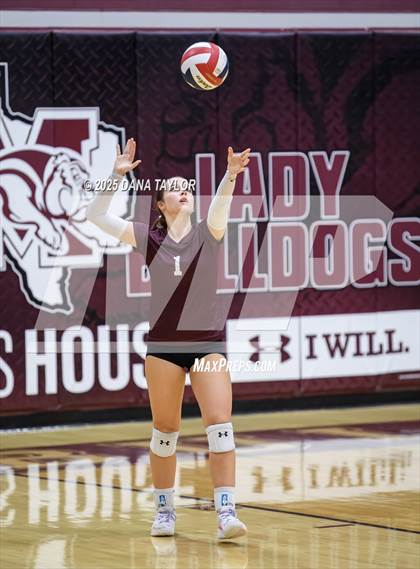 Thumbnail 1 in JV: Comanche @ Millsap photogallery.