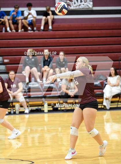 Thumbnail 3 in JV: Comanche @ Millsap photogallery.