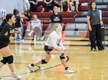 Thumbnail 1 in JV: Comanche @ Millsap photogallery.