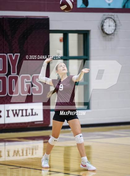 Thumbnail 1 in JV: Comanche @ Millsap photogallery.