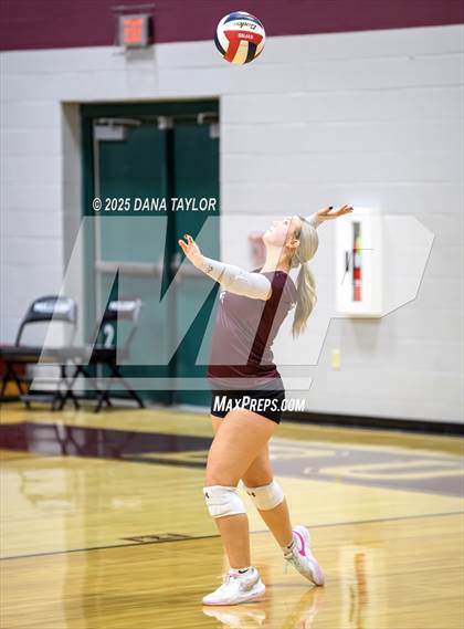 Thumbnail 3 in JV: Comanche @ Millsap photogallery.