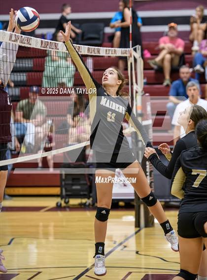 Thumbnail 2 in JV: Comanche @ Millsap photogallery.