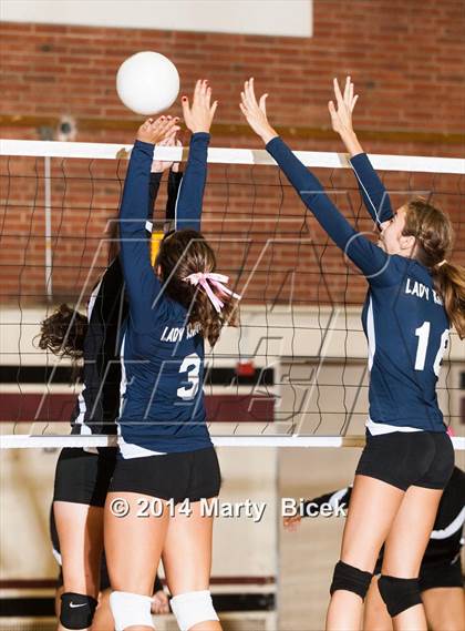 Thumbnail 1 in Downey @ Modesto photogallery.