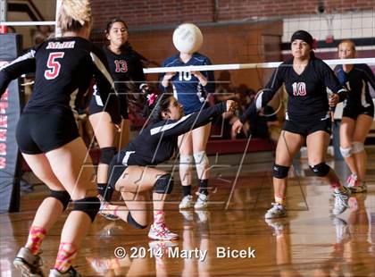 Thumbnail 3 in Downey @ Modesto photogallery.